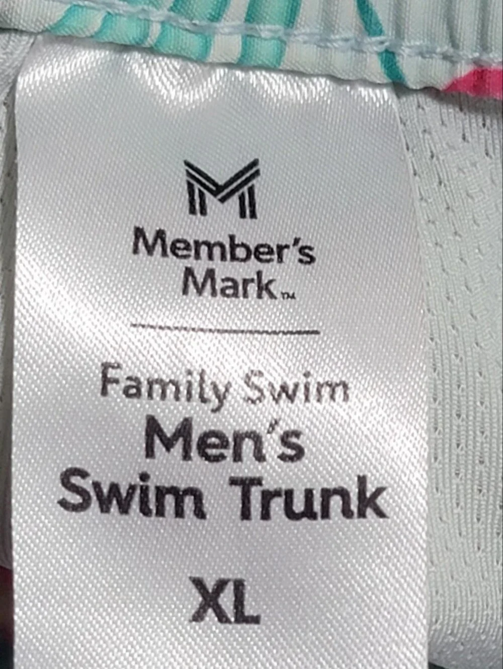Member's Mark men's swim trunks size XL floral tropical print board shorts